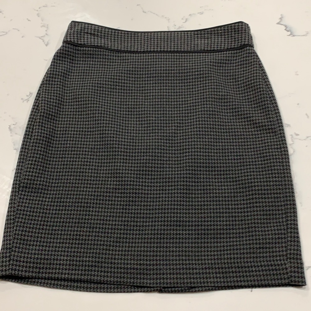 Banana Republic skirt